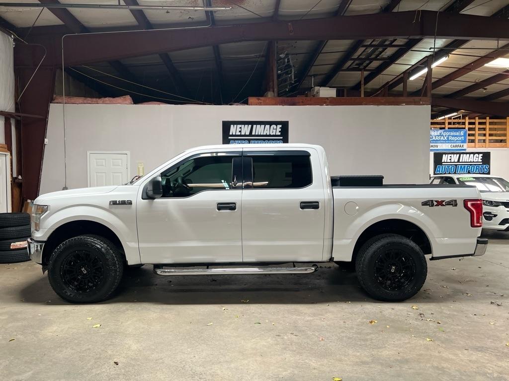 Ford F-150 4WD SuperCrew 145" XLT 2015