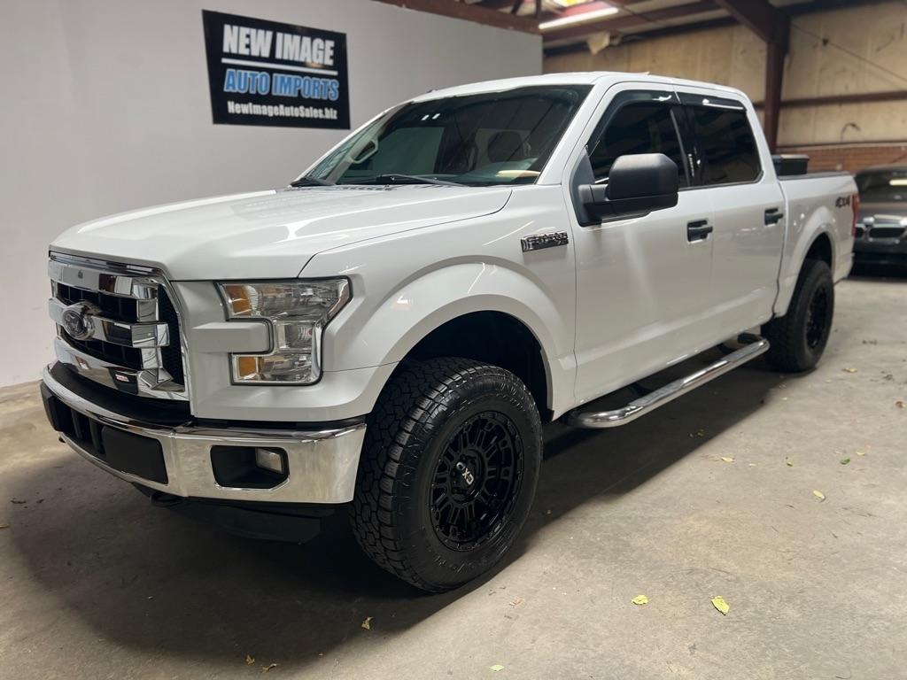 Ford F-150 4WD SuperCrew 145" XLT 2015