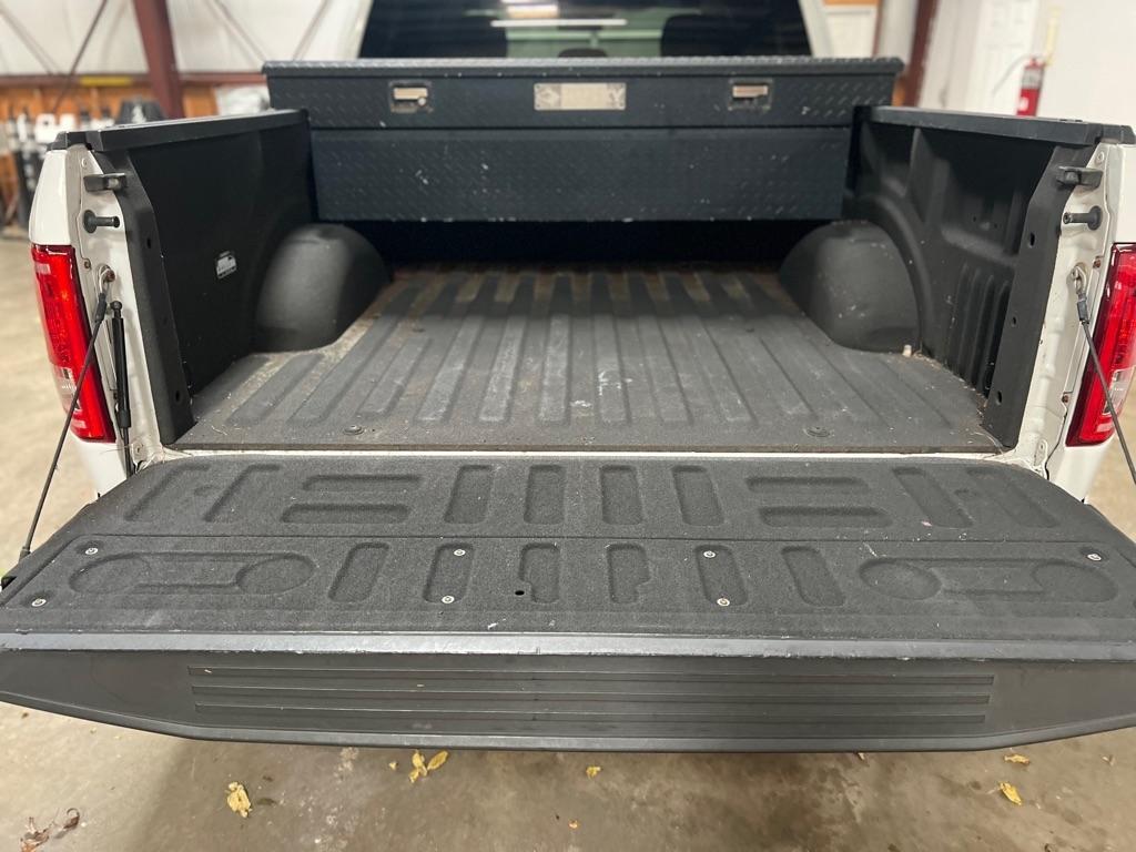 Ford F-150 4WD SuperCrew 145" XLT 2015