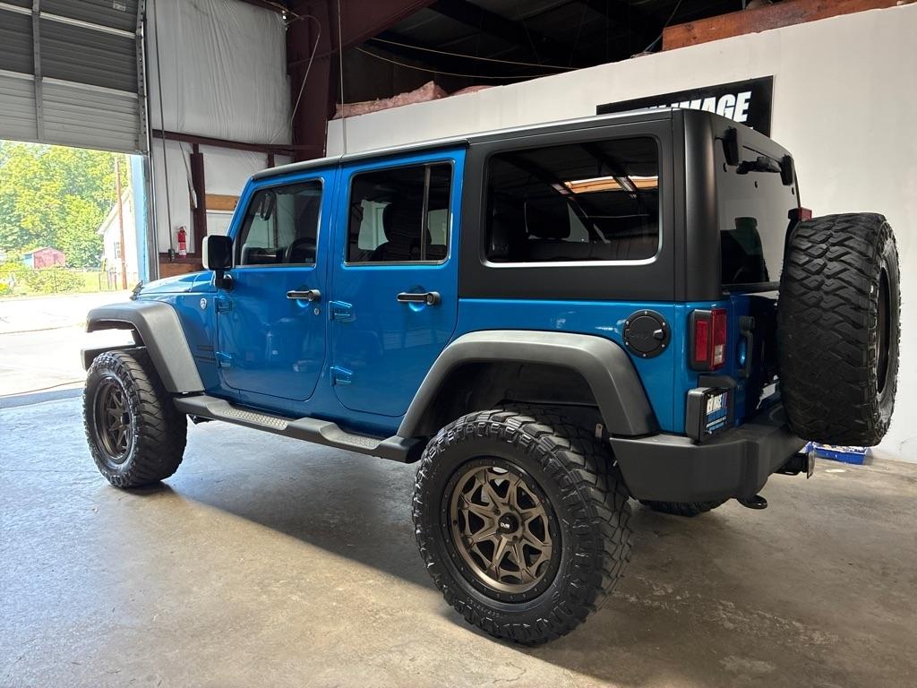 Jeep Wrangler Unlimited 4WD 4dr Sport 2015