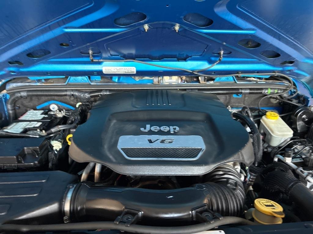Jeep Wrangler Unlimited 4WD 4dr Sport 2015
