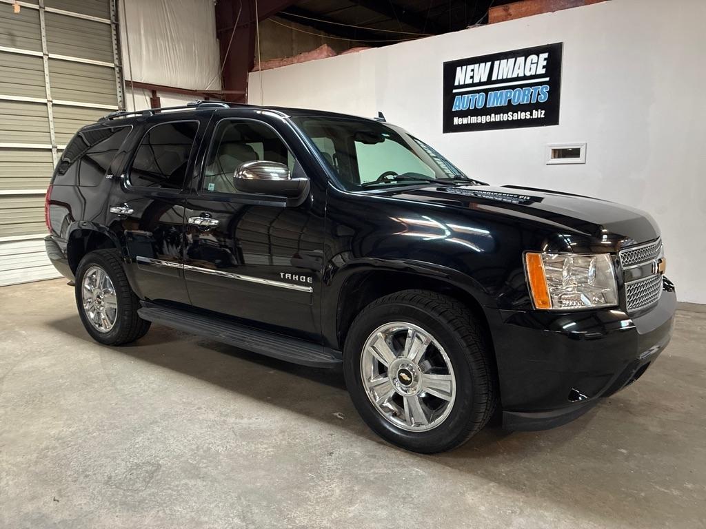 Chevrolet Tahoe 4WD 4dr 1500 LTZ 2010