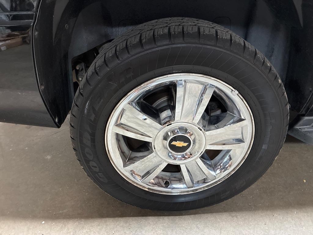 Chevrolet Tahoe 4WD 4dr 1500 LTZ 2010