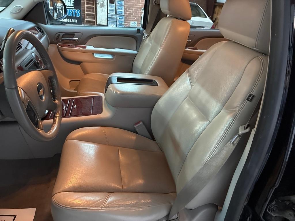Chevrolet Tahoe 4WD 4dr 1500 LTZ 2010
