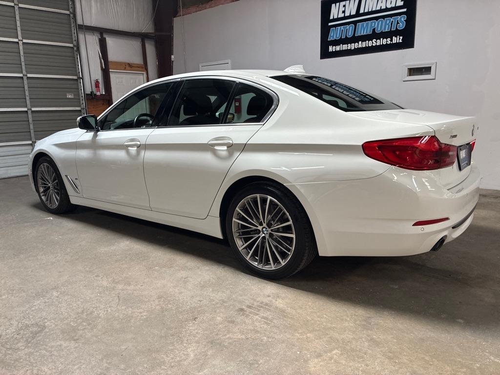 BMW 5 Series 530i xDrive Sedan 2019