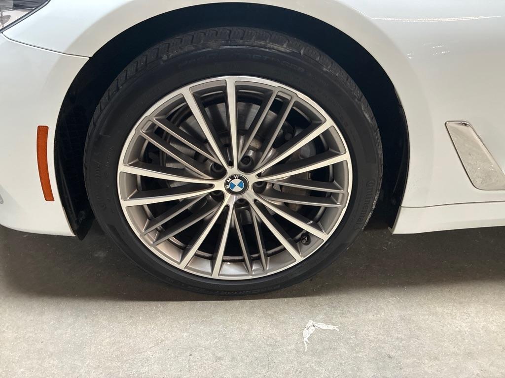 BMW 5 Series 530i xDrive Sedan 2019