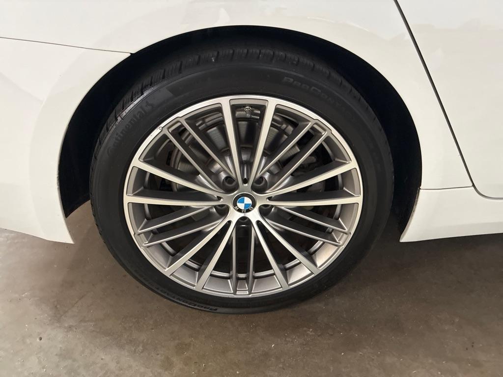 BMW 5 Series 530i xDrive Sedan 2019