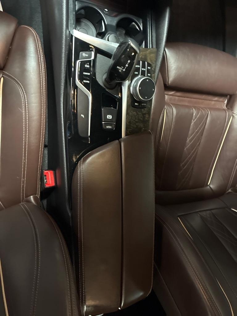 BMW 5 Series 530i xDrive Sedan 2019