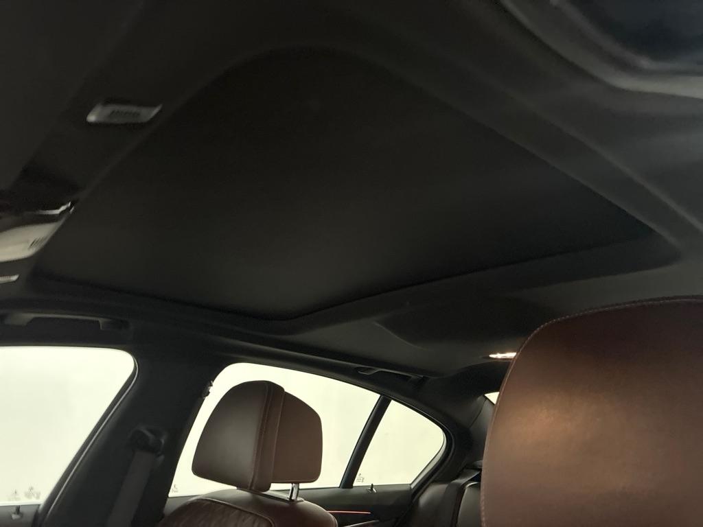 BMW 5 Series 530i xDrive Sedan 2019