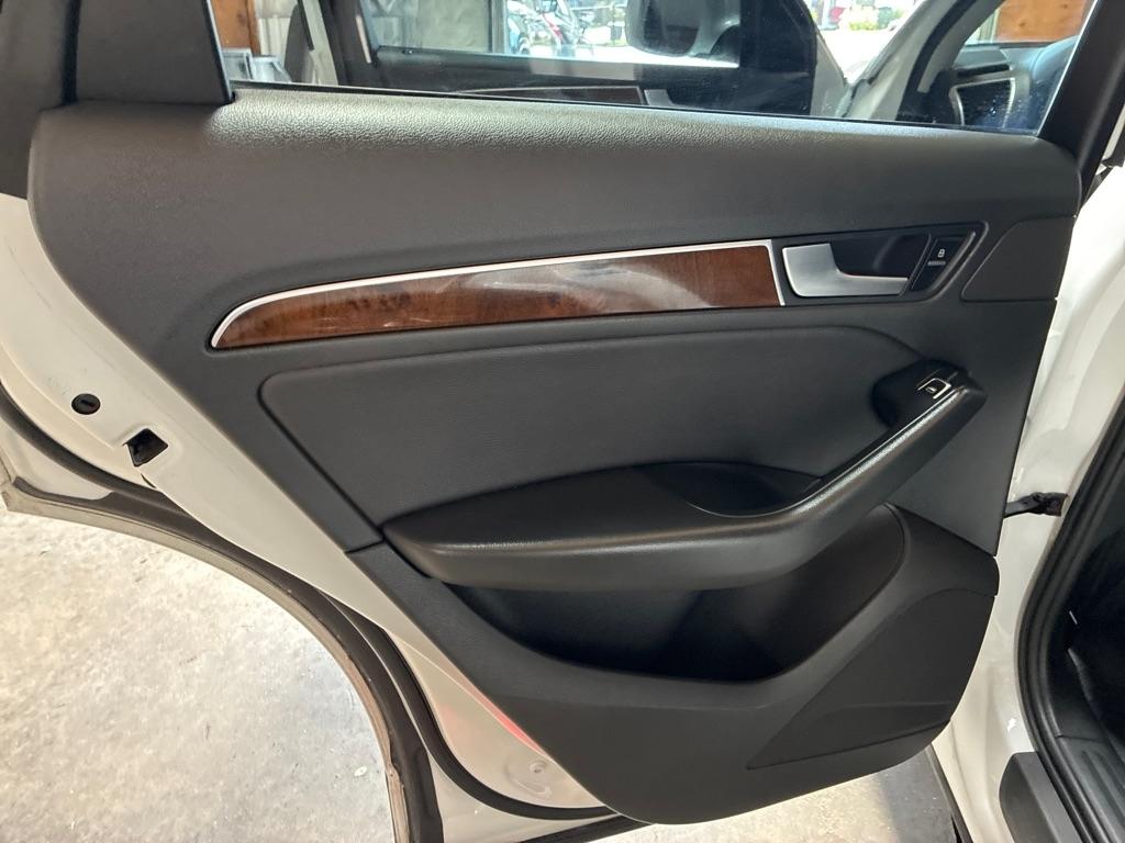 Audi Q5 quattro 4dr 2.0T Premium 2015