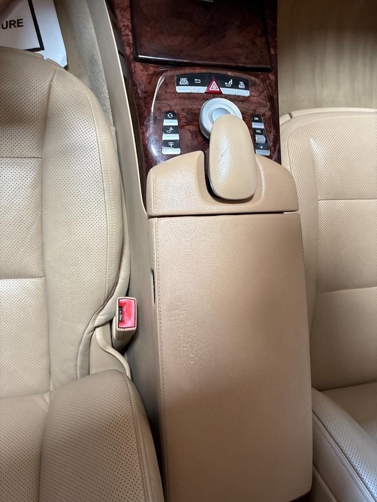 Mercedes-Benz S-Class 4dr Sdn S 550 RWD 2011