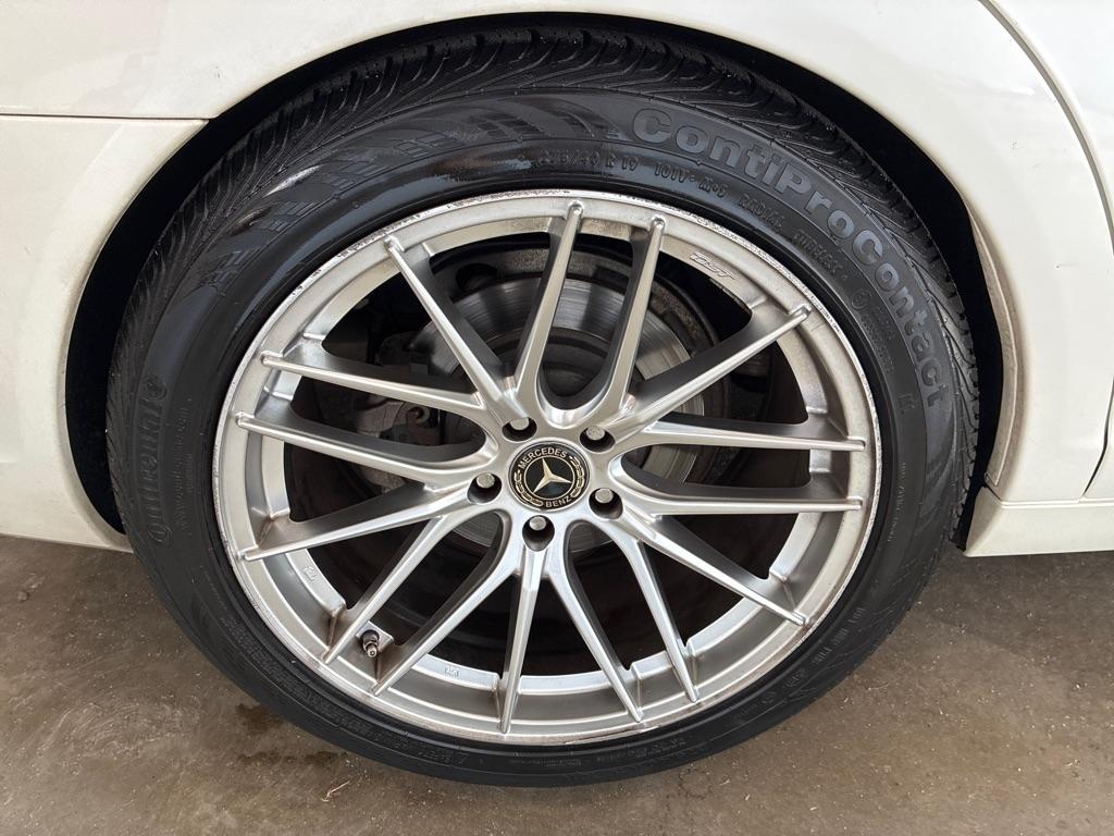 Mercedes-Benz S-Class 4dr Sdn S 550 RWD 2011
