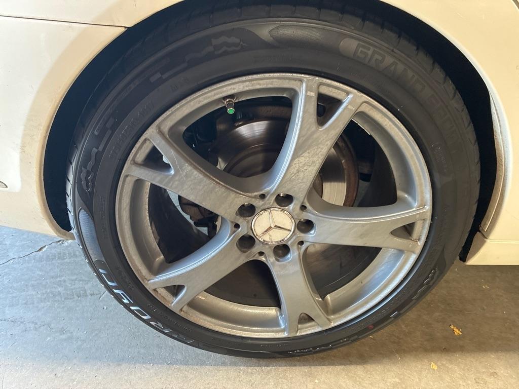 Mercedes-Benz S-Class 4dr Sdn S 550 RWD 2011