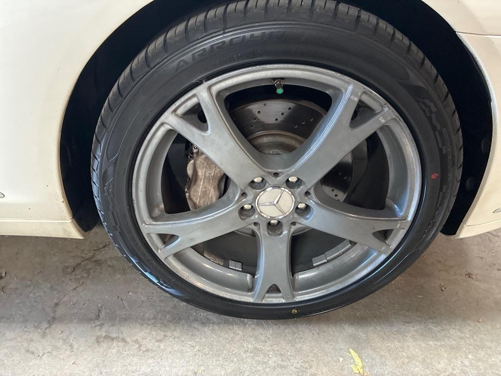 Mercedes-Benz S-Class 4dr Sdn S 550 RWD 2011