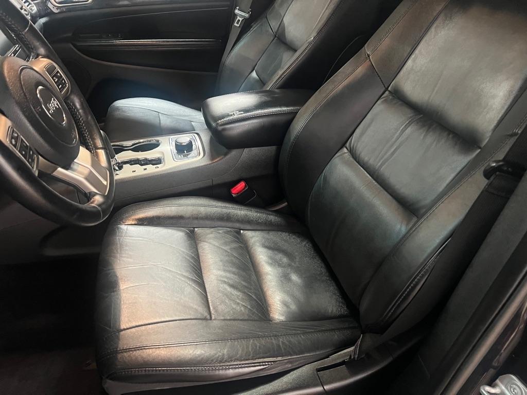 Jeep Grand Cherokee 4WD 4dr Laredo 2012