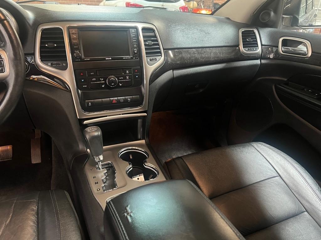 Jeep Grand Cherokee 4WD 4dr Laredo 2012