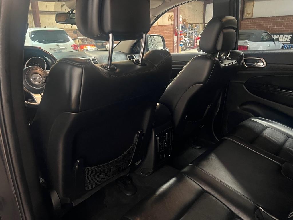 Jeep Grand Cherokee 4WD 4dr Laredo 2012
