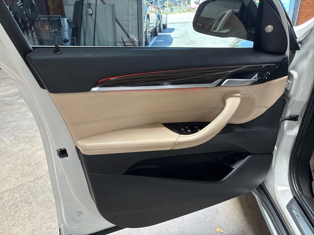 BMW X1 xDrive28i Sports Activity Vehicle 2017