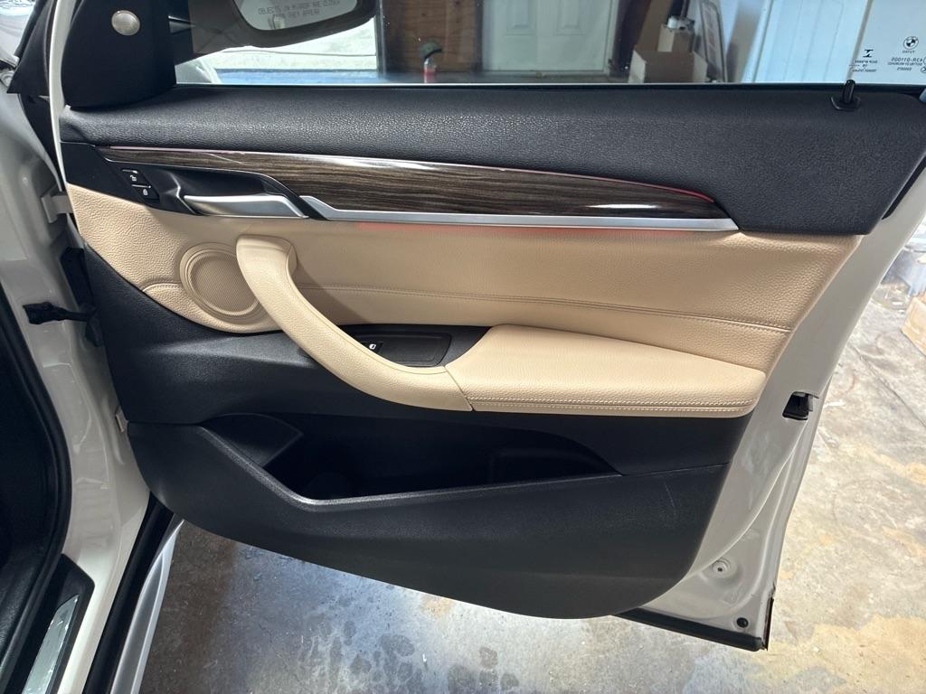 BMW X1 xDrive28i Sports Activity Vehicle 2017