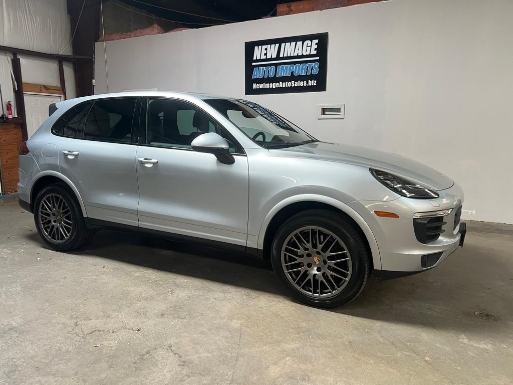 Porsche Cayenne AWD 2017