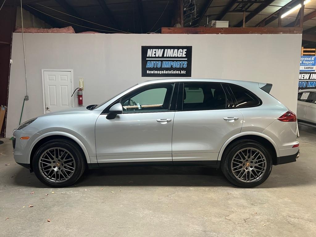 Porsche Cayenne AWD 2017