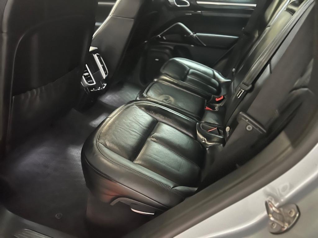 Porsche Cayenne AWD 2017