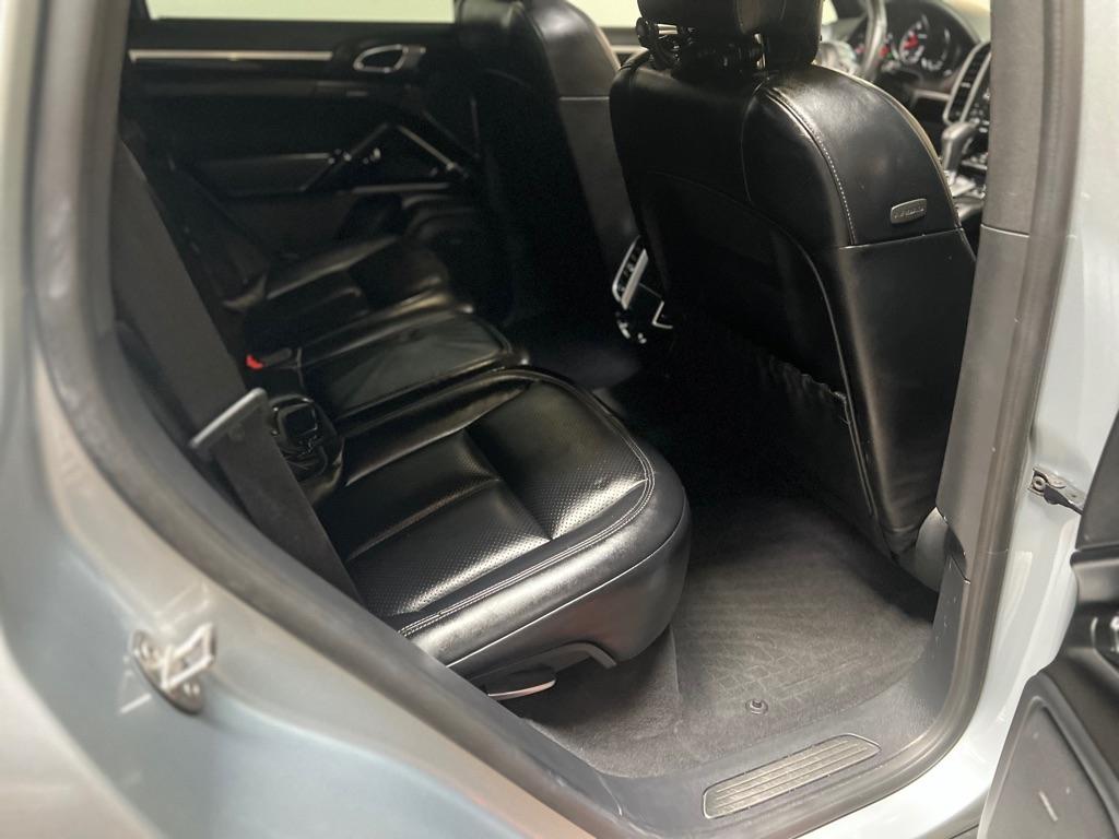 Porsche Cayenne AWD 2017