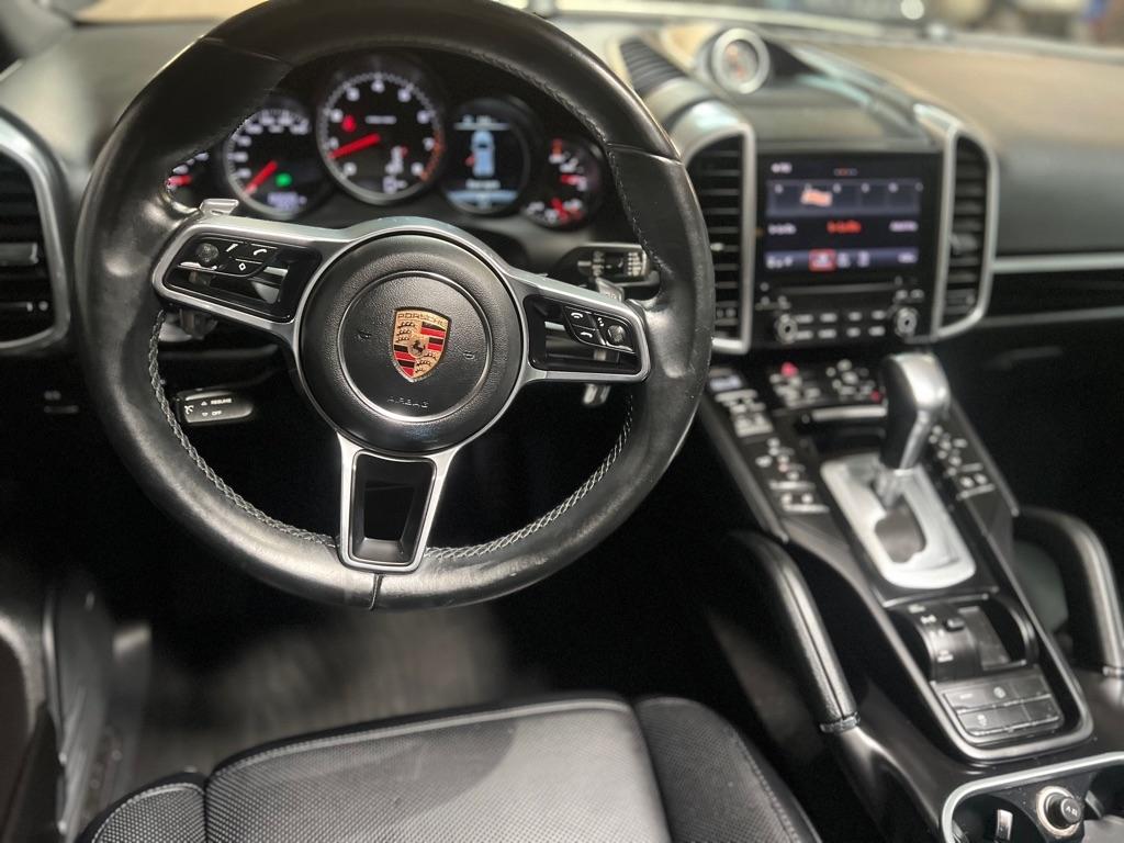 Porsche Cayenne AWD 2017