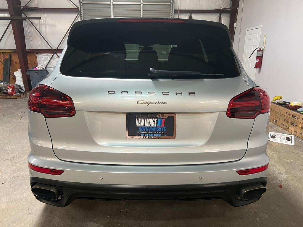 Porsche Cayenne AWD 2017