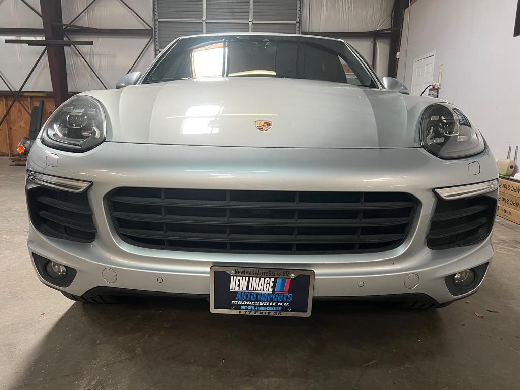 Porsche Cayenne AWD 2017