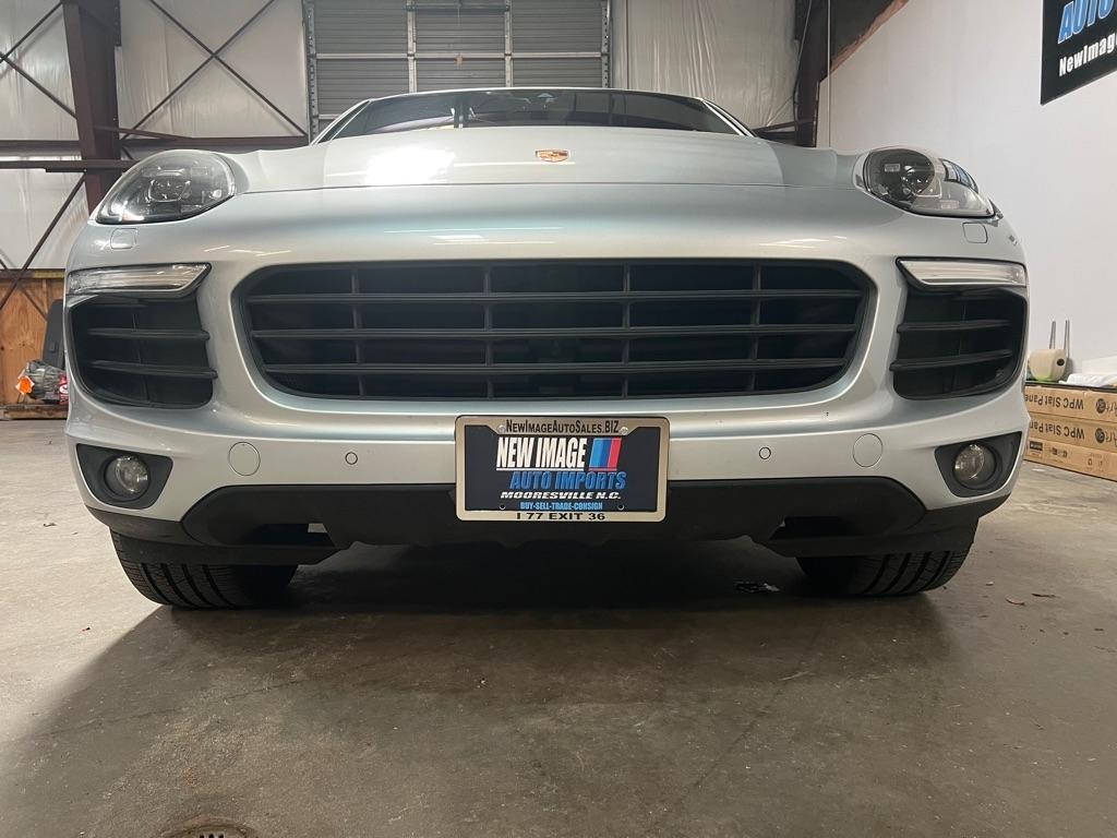 Porsche Cayenne AWD 2017