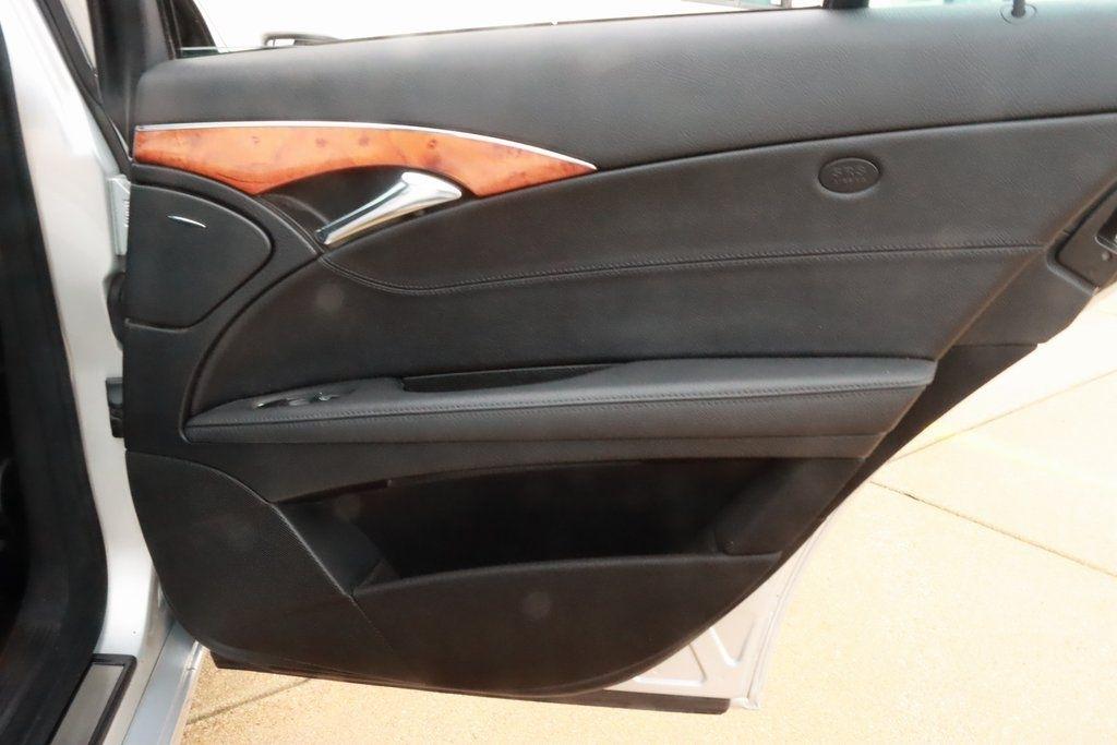 Mercedes-Benz E-Class  2008