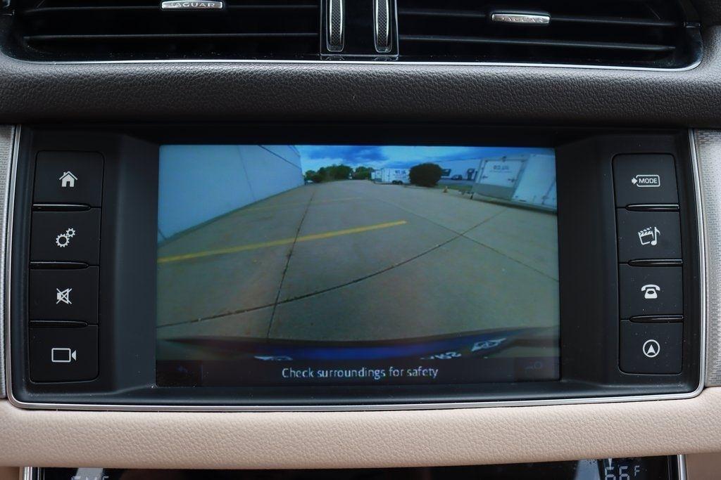 Jaguar XF-Series  2018