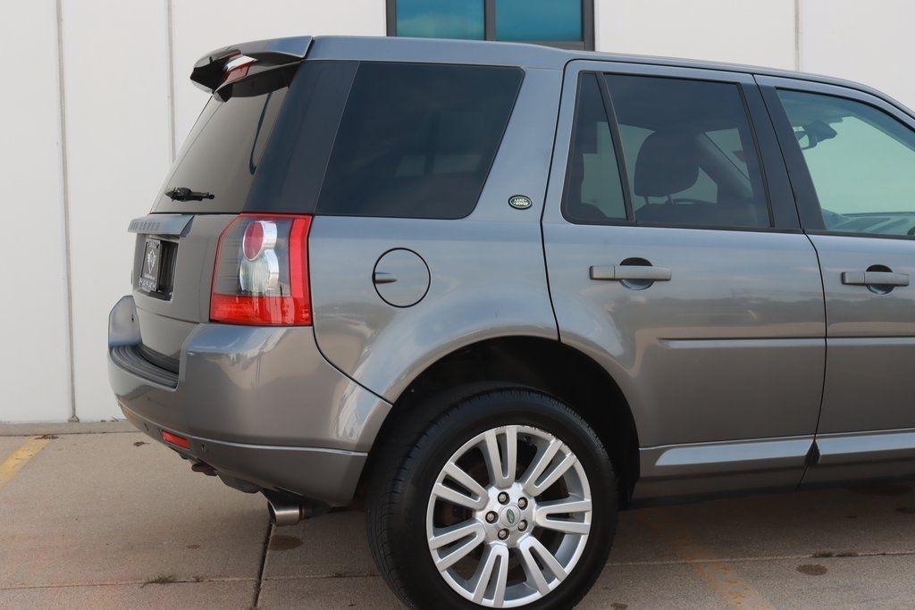 2010 LAND ROVER LR2 - Image 12