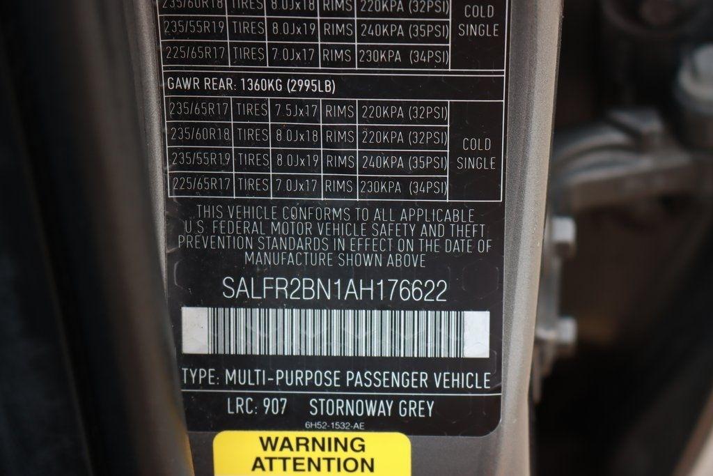 2010 LAND ROVER LR2 - Image 32