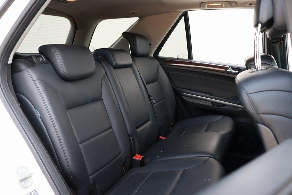 Mercedes-Benz M-Class  2011