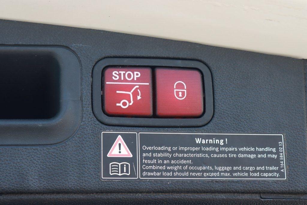 Mercedes-Benz M-Class  2011