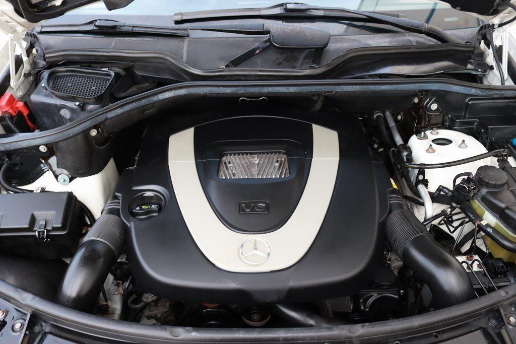 Mercedes-Benz M-Class  2011