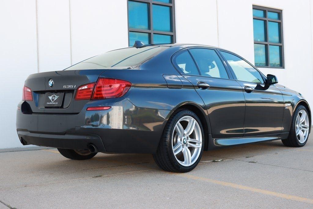 BMW 5-Series  2012