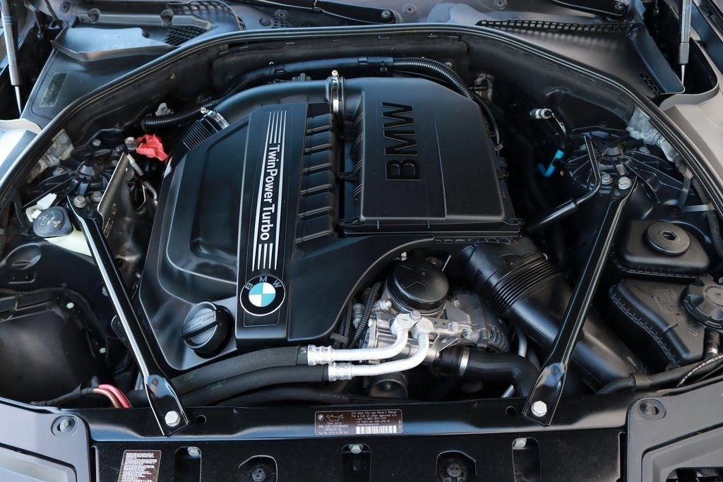 BMW 5-Series  2012