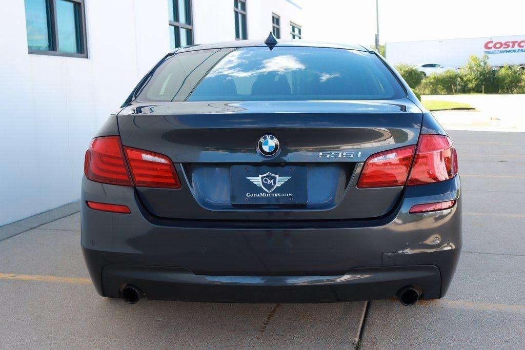 BMW 5-Series  2012