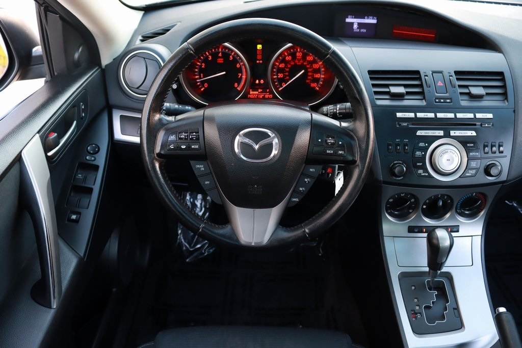 Mazda MAZDA3  2011