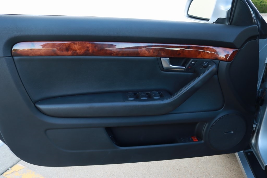 2003 Audi A4 3.0 Cabriolet photo 17