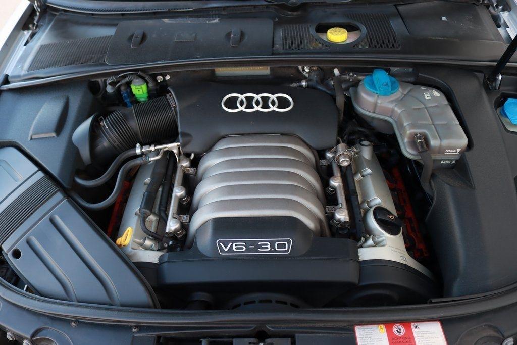 Audi A4  2003
