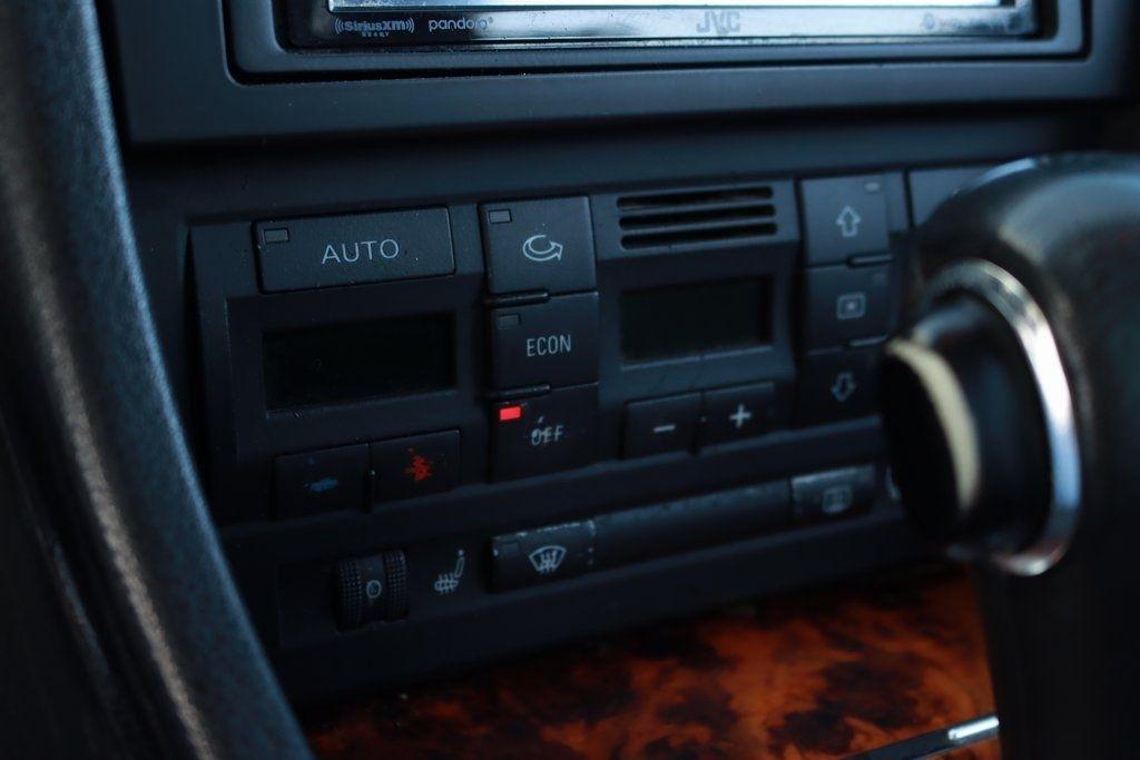 Audi A4  2003