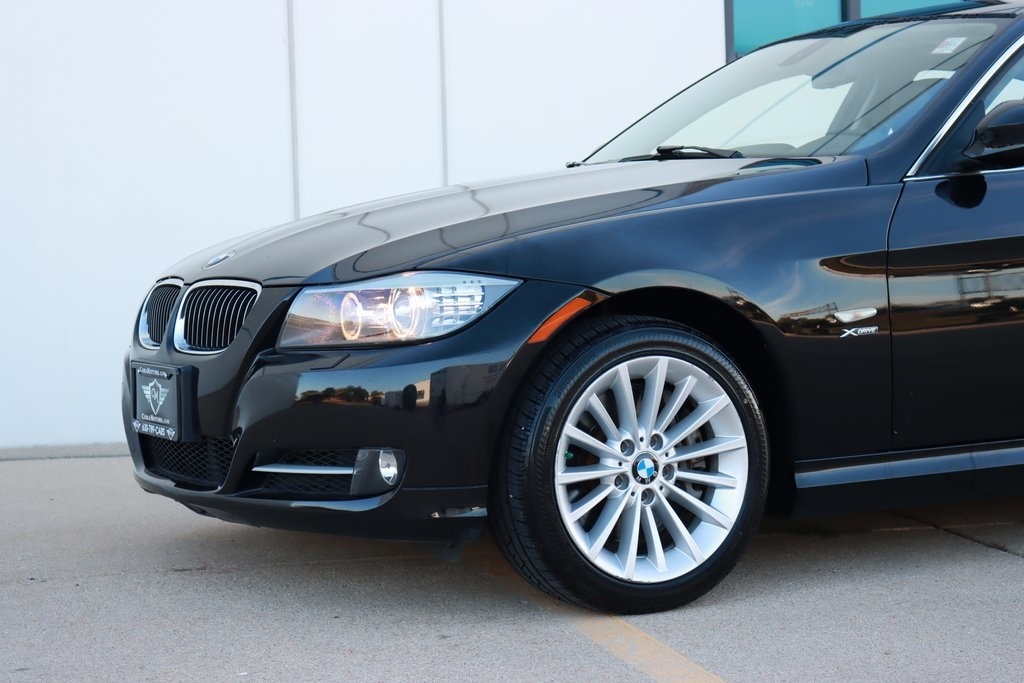 2011 Bmw 335i xDrive SA photo 2