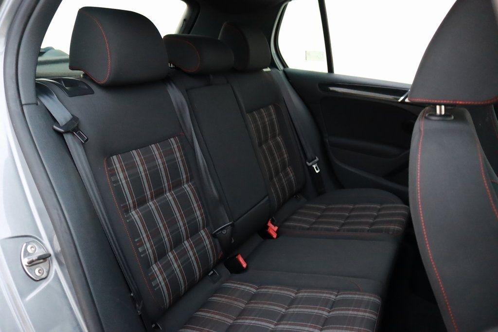 Volkswagen GTI  2011