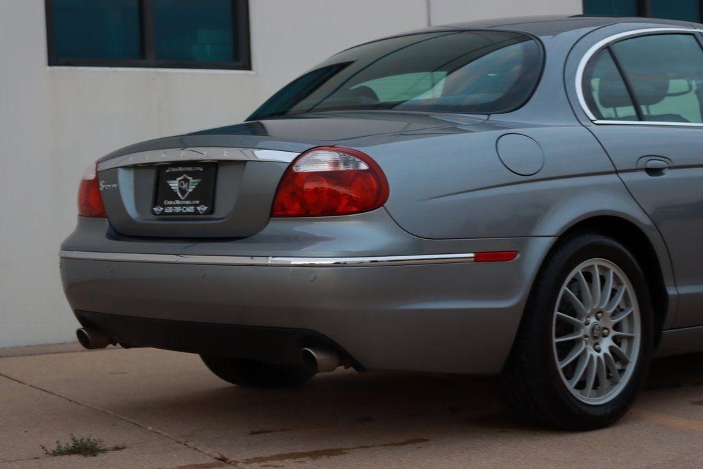 Jaguar S-Type  2007