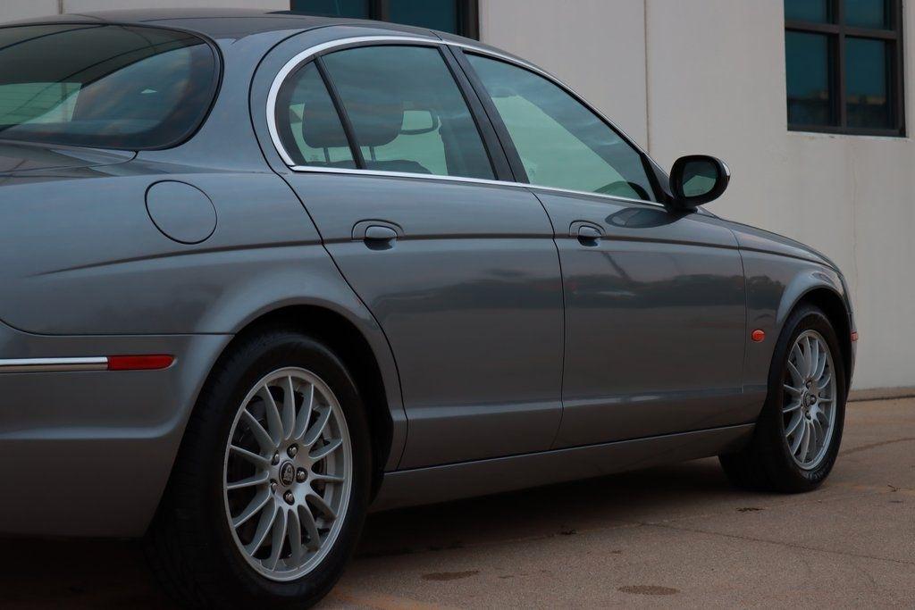Jaguar S-Type  2007