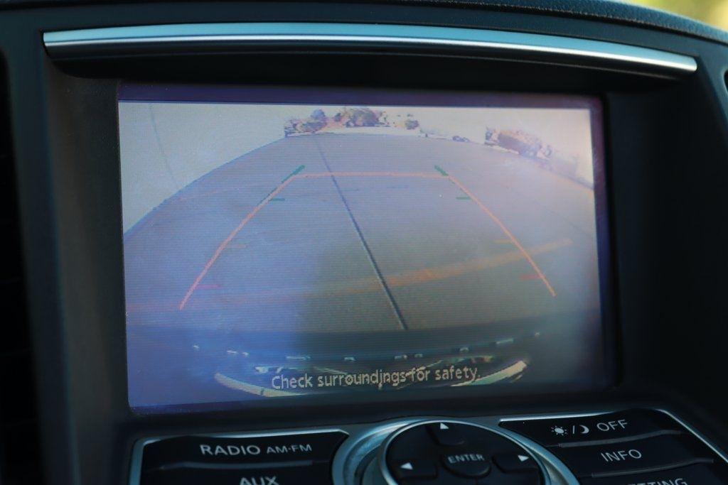 Infiniti G Convertible  2013